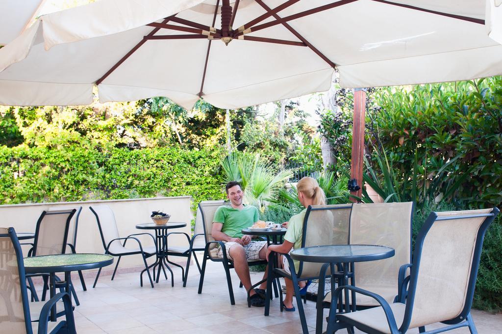 Residence Casa Del Mar Sicilia マリーナ・ディ・モーディカ エクステリア 写真